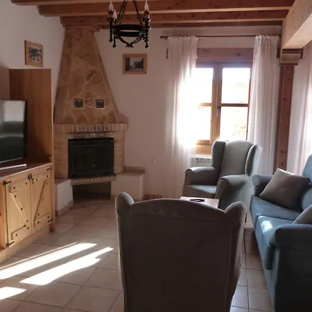 Feriehus El Farolillo De Piedra Montejo de Tiermes