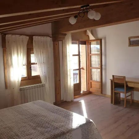 Feriehus El Farolillo De Piedra Montejo de Tiermes